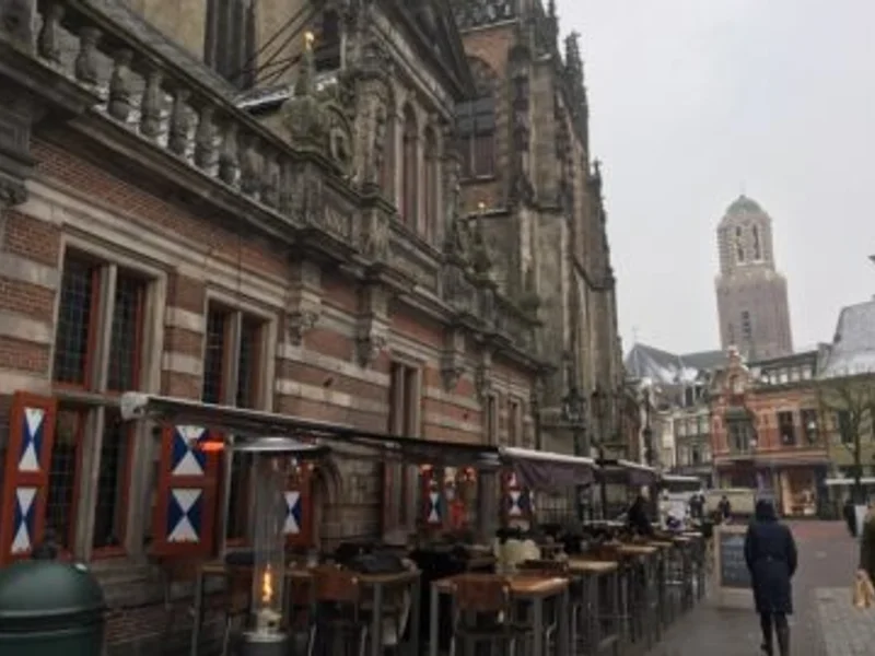 Dakdekker in Zwolle | VindInDeBuurt.nl Dakdekker Zwolle - Vind een betrouwbare dakdekker in Zwolle en omgeving